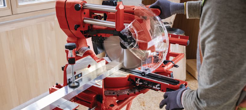 SM 60-22 Cordless miter saw Dual-bevel sliding compound miter saw with a cross cut capacity up to 100x355mm│4”x 13-3/4 (Nuron battery platform) Applications 1